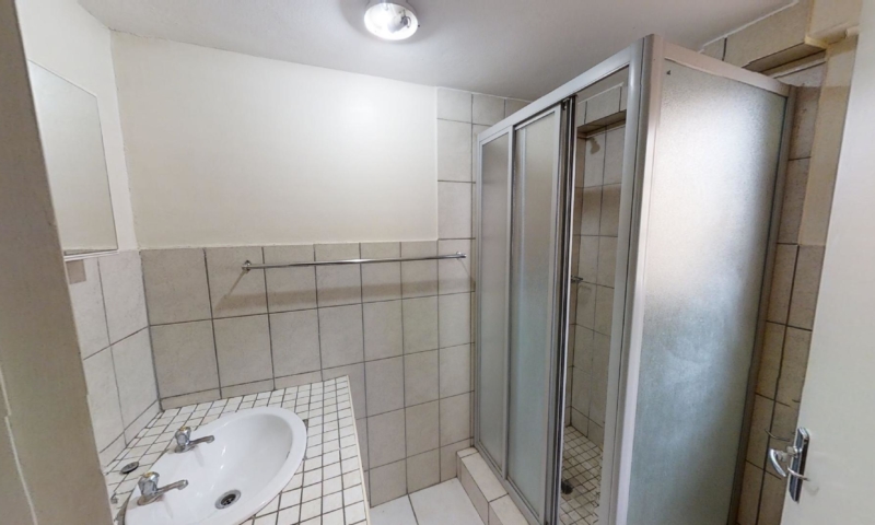 1 Bedroom Apartment in Riviera, Pretoria (15)