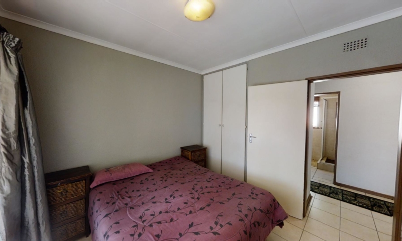 3 Bedroom House Noordwyk, Midrand (18)