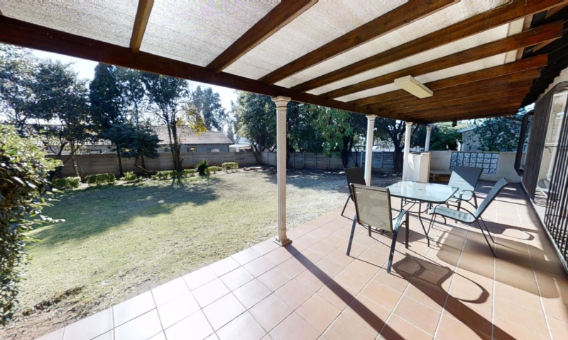 3 Bedroom House Noordwyk, Midrand (24)