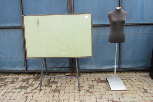 Warehouse Clearance Webcast Auction Movables (10)