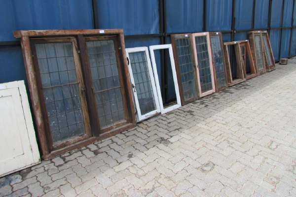 Warehouse Clearance Webcast Auction Movables (18)